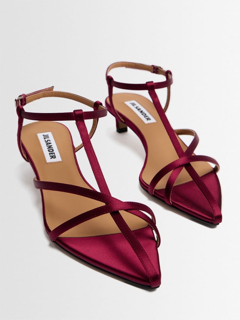 Jil Sander: Satin Cage Sandalen mit Knöchelriemen