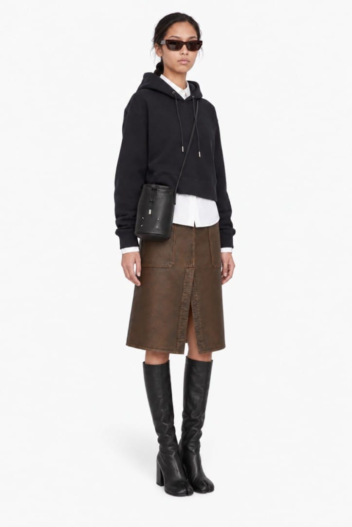 Sacai - Sudadera cropped con capucha