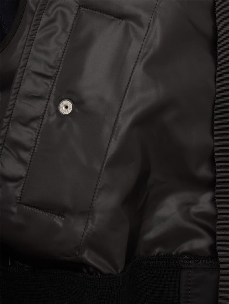 Sacai: Cropped nylon twill zip-up hoodie