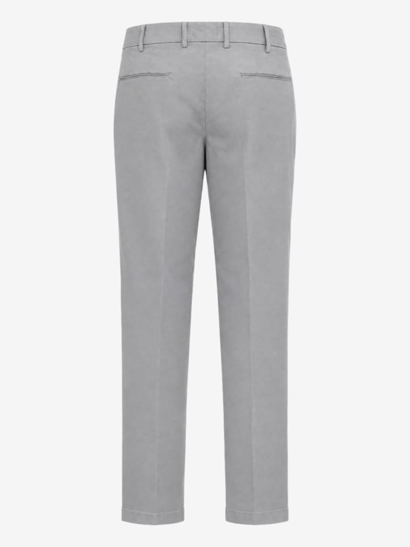 CRUNA: Flat Front Tapered Fit