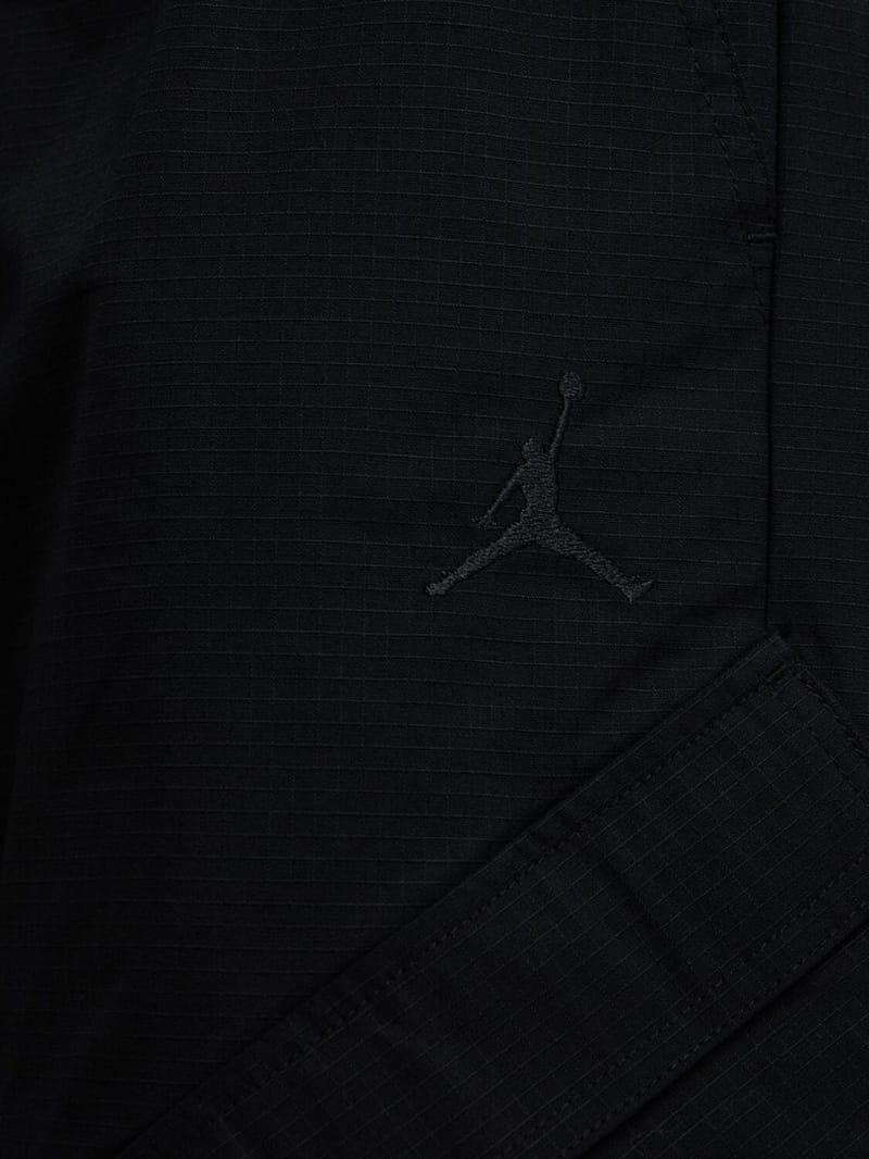 Jordan: 侧袋宽腿裤