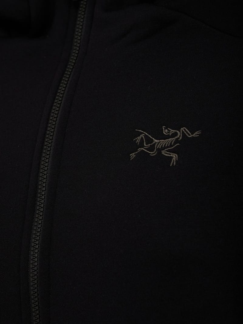Arc'teryx: Kyanite Kapuzenjacke aus Polyester