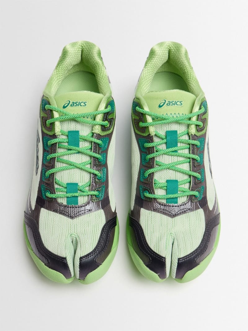 Asics: Ilargi FF II sneakers