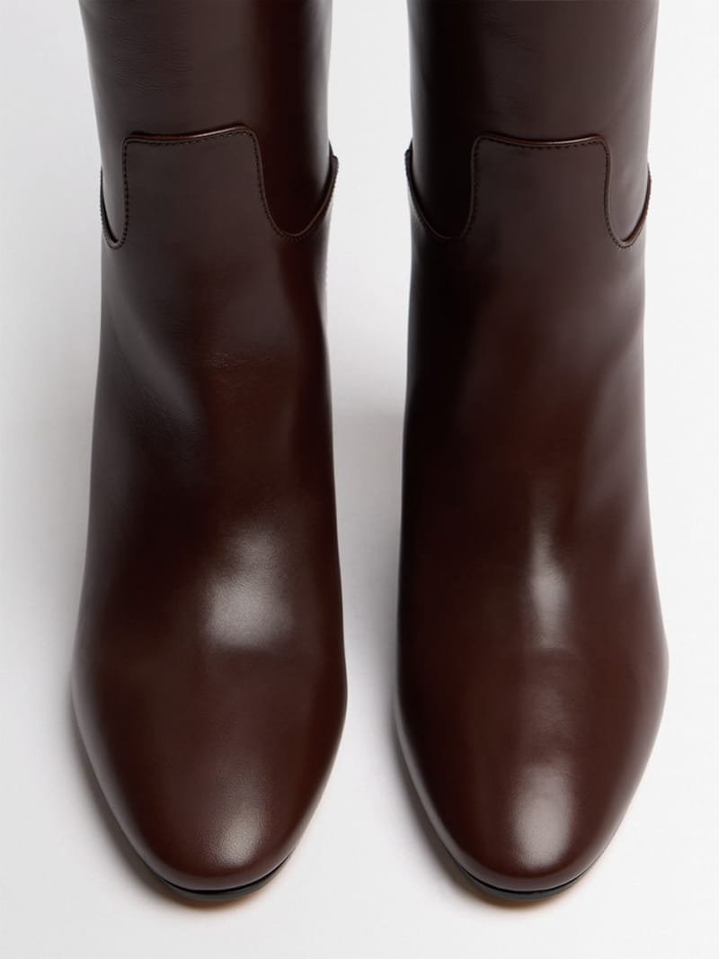 Jil Sander: Lange Stiefel aus Kalbsleder