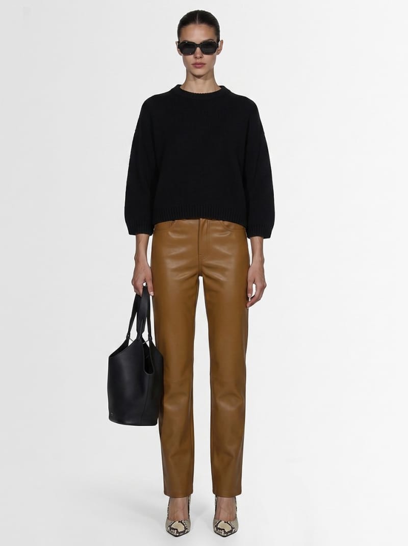 Khaite: Maglia girocollo Sabina in cashmere