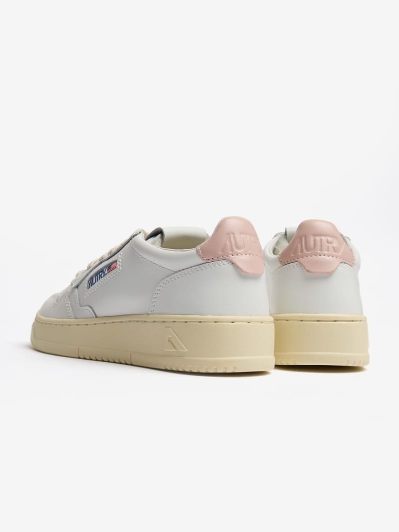 Autry: Medalist Low sneakers in cow leather