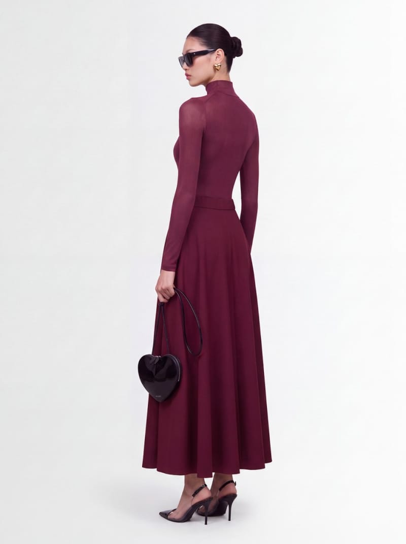 CRUNA: Regular fit half circle skirt