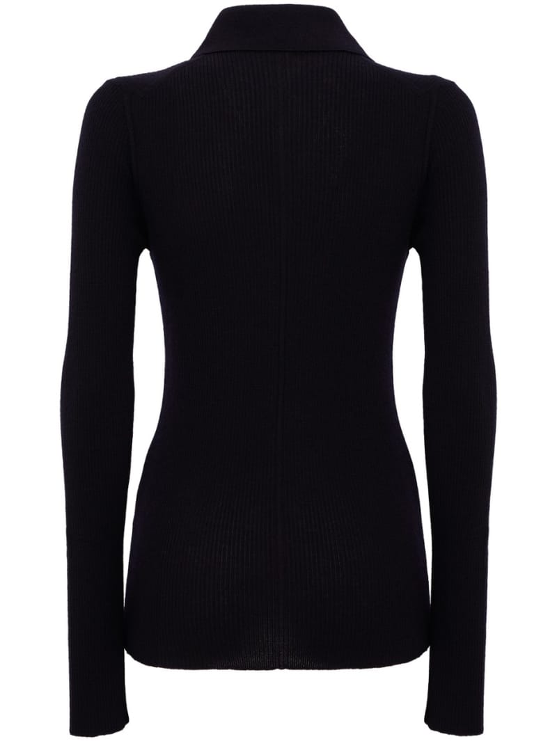 CRUNA: Slim fit lightweight knit sweater