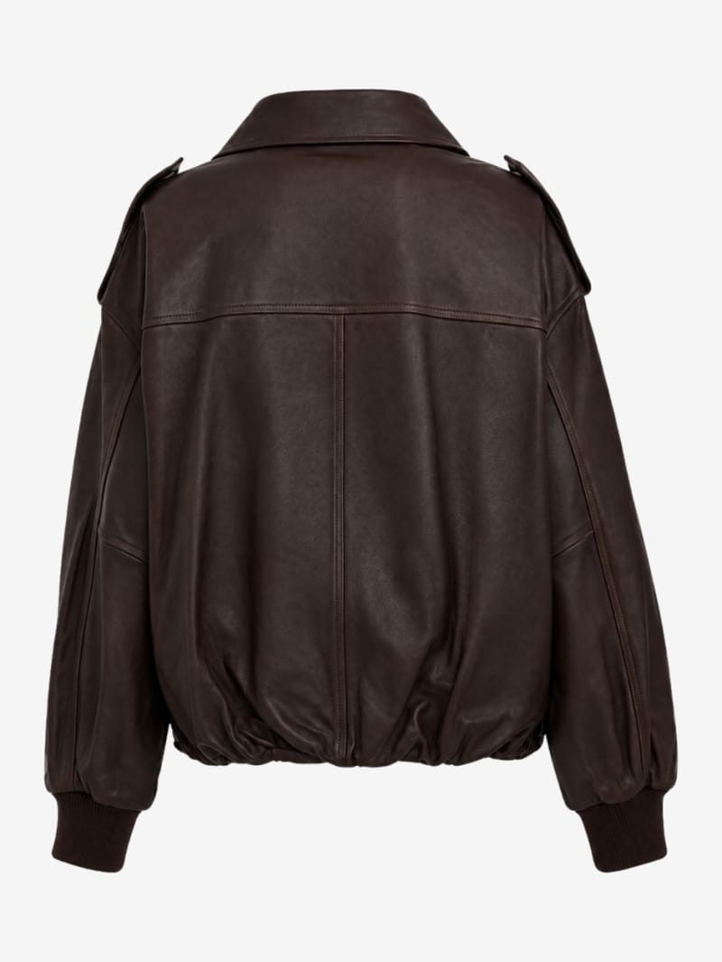 HALFBOY: Glatter Bomber