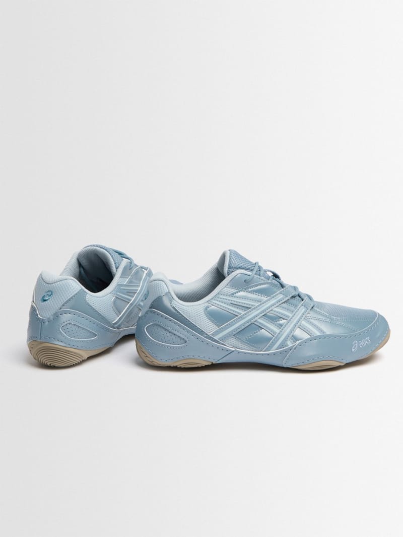 Asics: 聚酯纤维超同步运动鞋