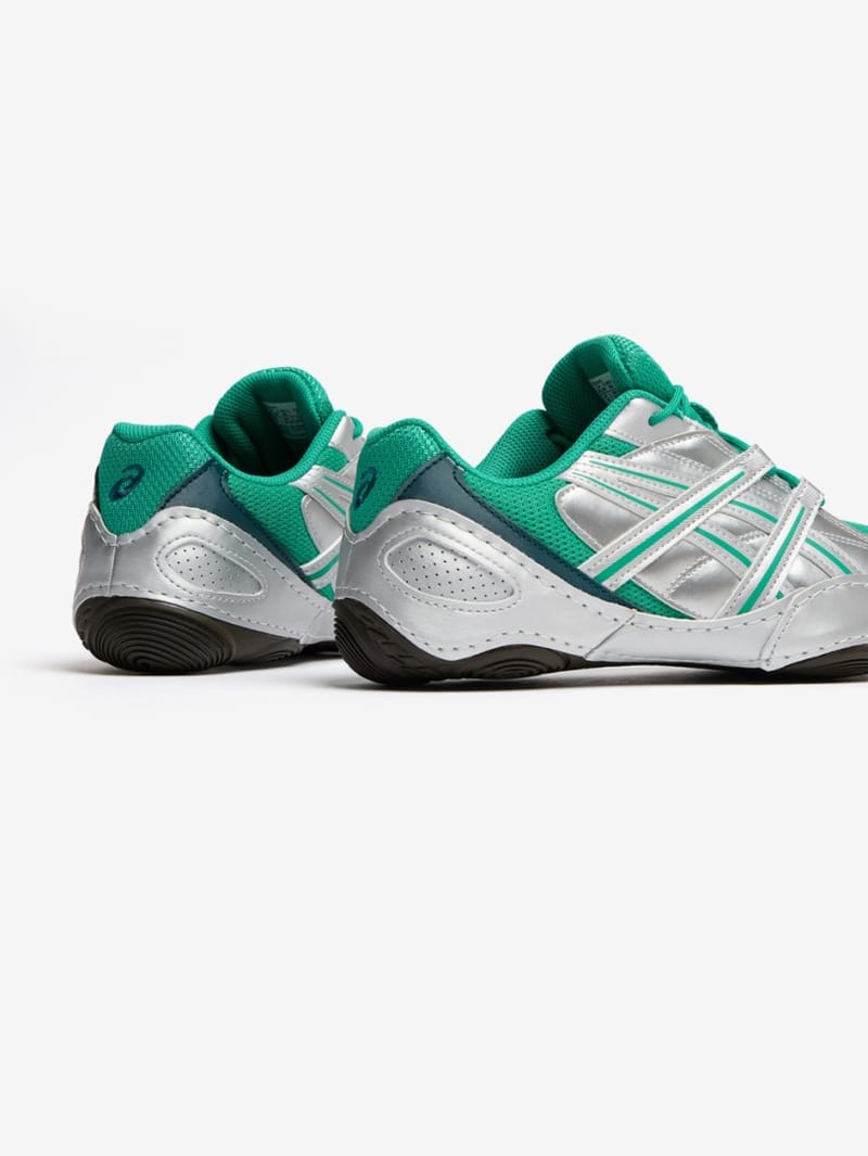 Asics: Baskets Hypersync en polyester