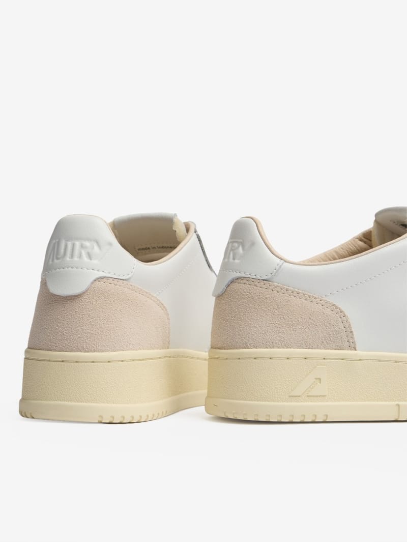 Autry: Sneakers in pelle bovina Medalist Low