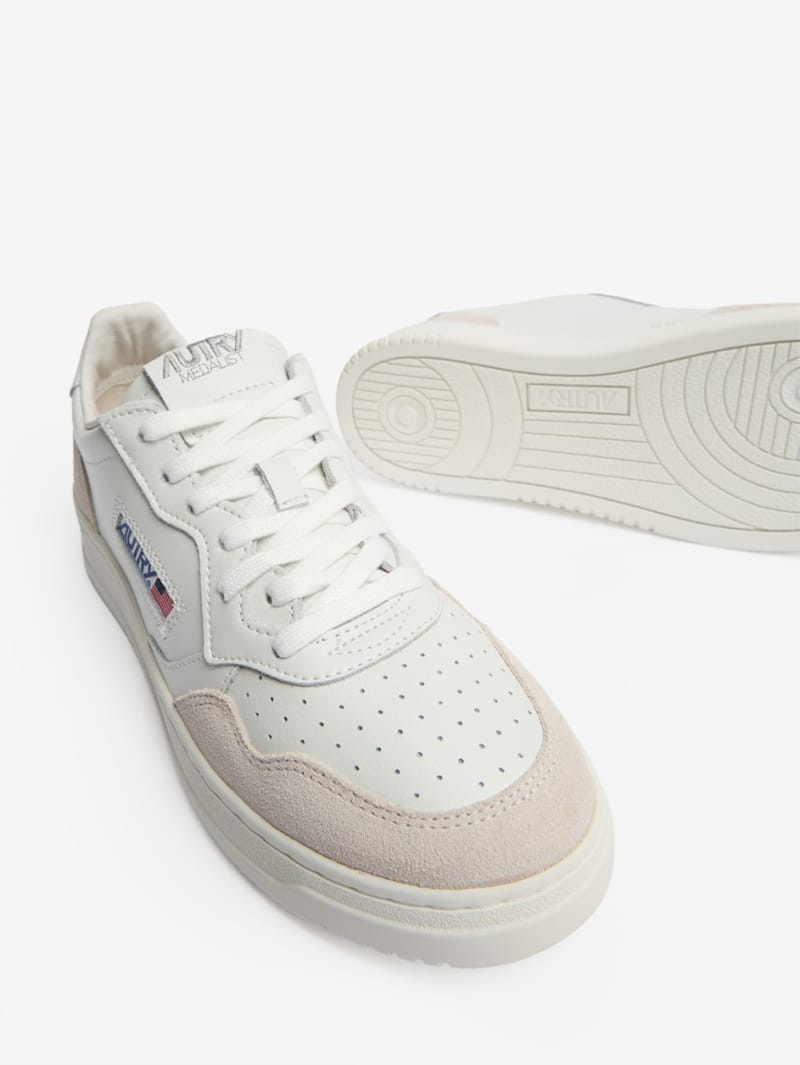 Autry: Sneakers Medalist Low in pelle bovina