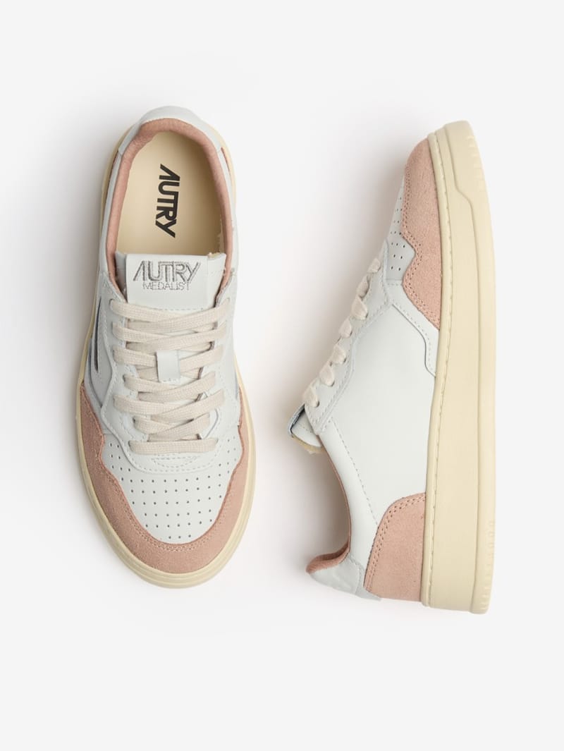 Autry: Medalist Low cow leather sneakers