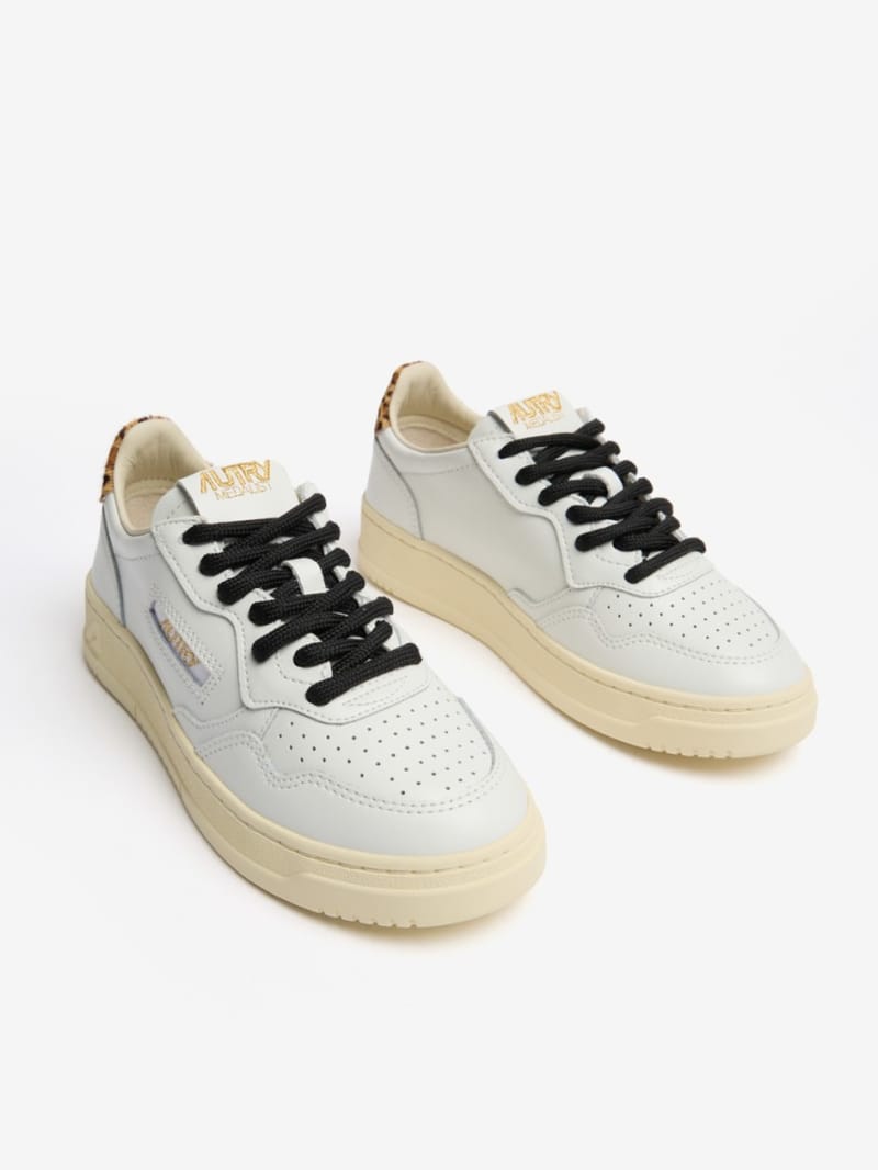 Autry - Sneakers Medalist Low aus Rindsleder