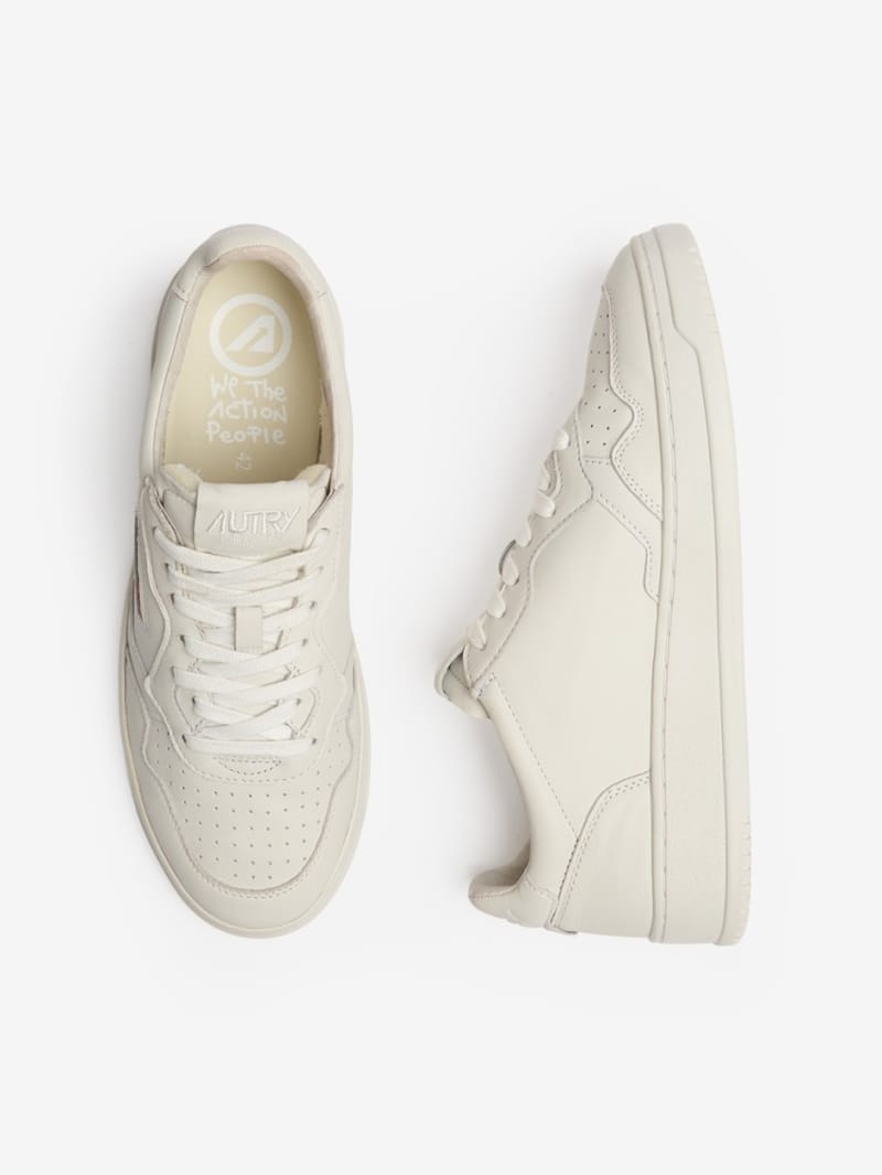 Autry: Medalist Low goat leather sneakers