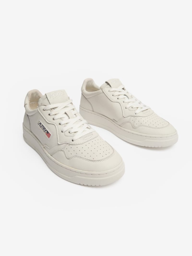 Autry - Medalist Low goat leather sneakers