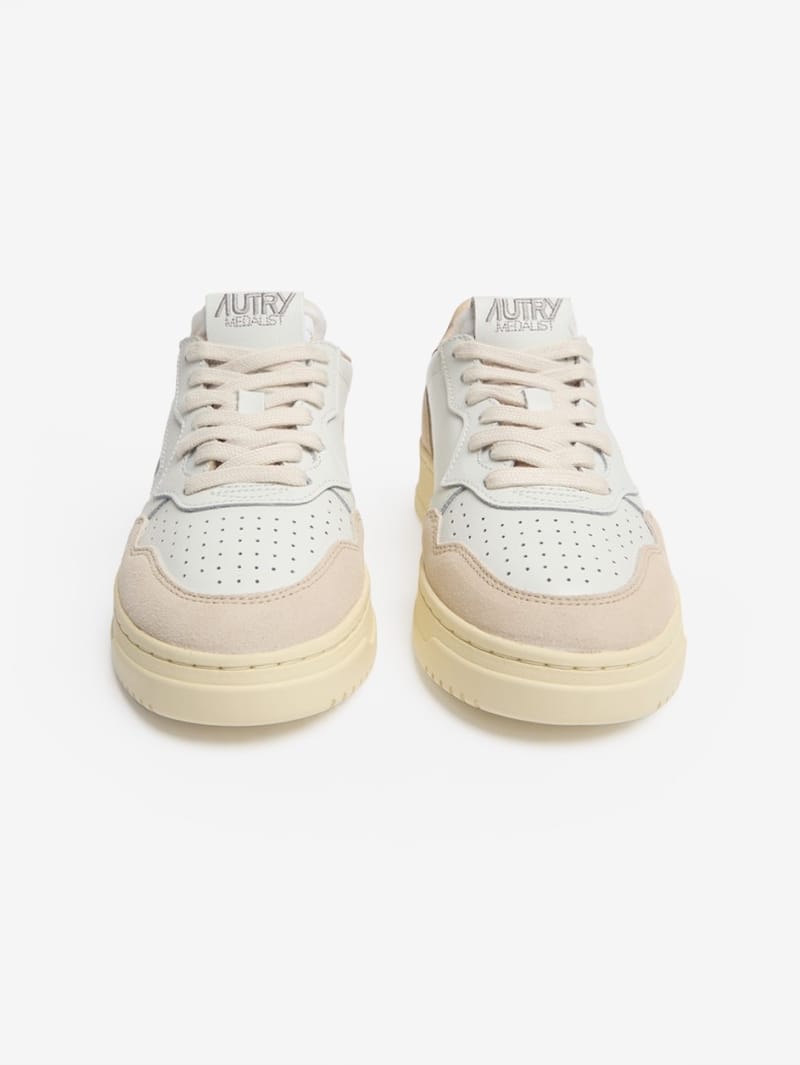 Autry: Medalist Low goat leather sneakers