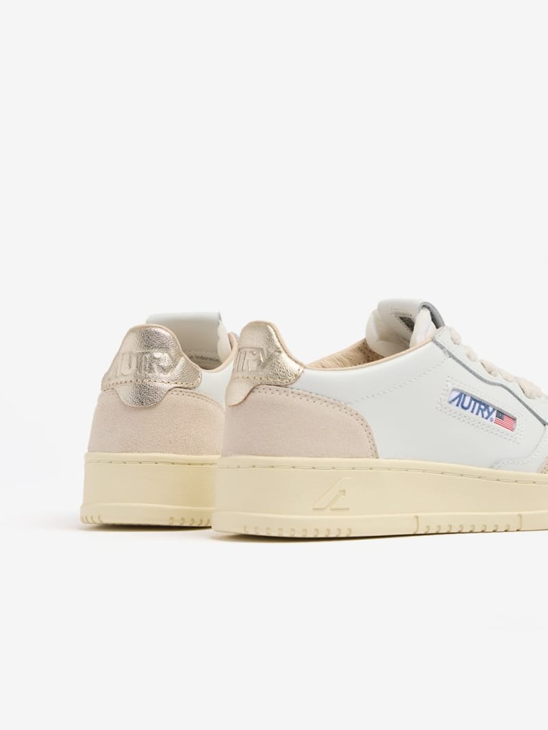 Autry: Medalist Low goat leather sneakers