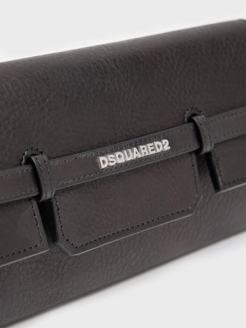 Dsquared2: Twin Clutch