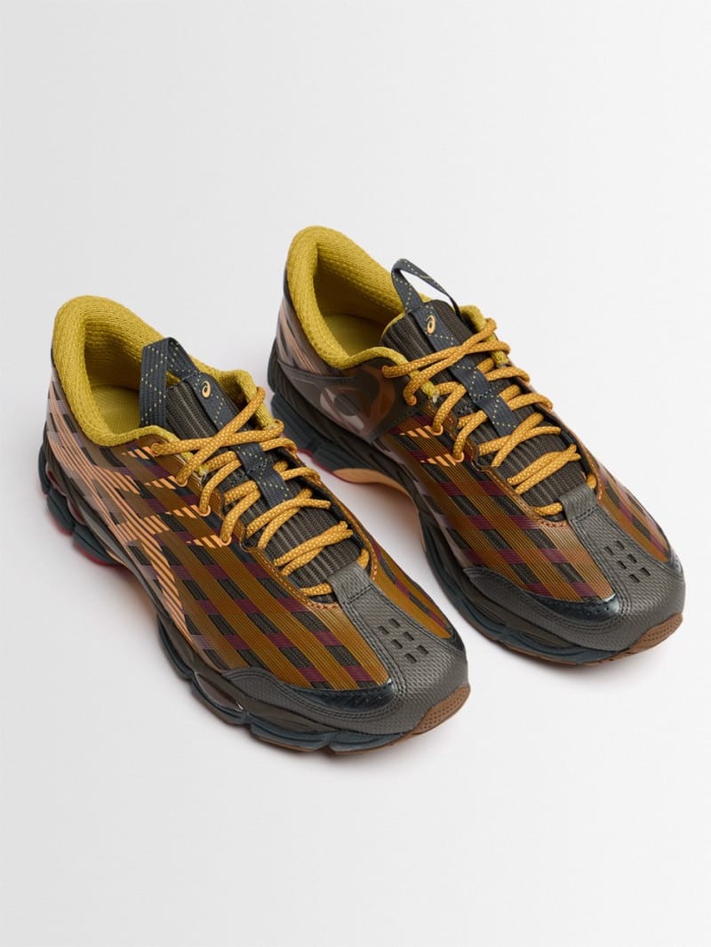 Asics: US8-S GEL-SJ33 sneakers