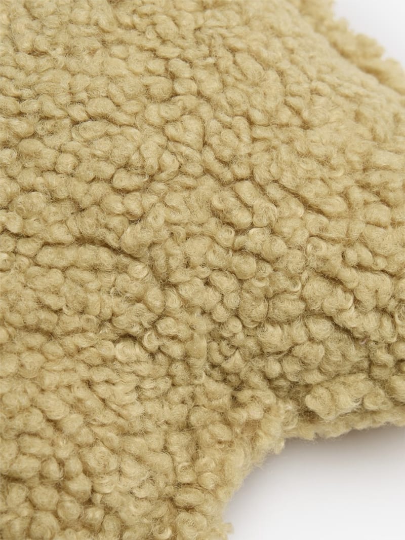 WIGIWAMA: Cuscino a stella effetto teddy