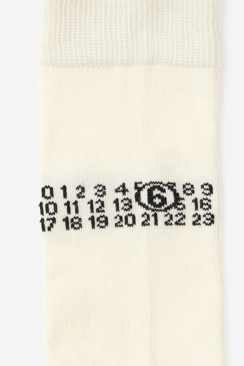 MM6 Maison Margiela: Wool blend knit sweater