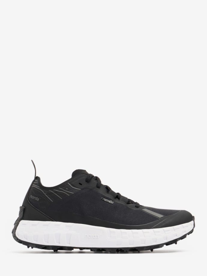 001 Dyneema trail running sneakers