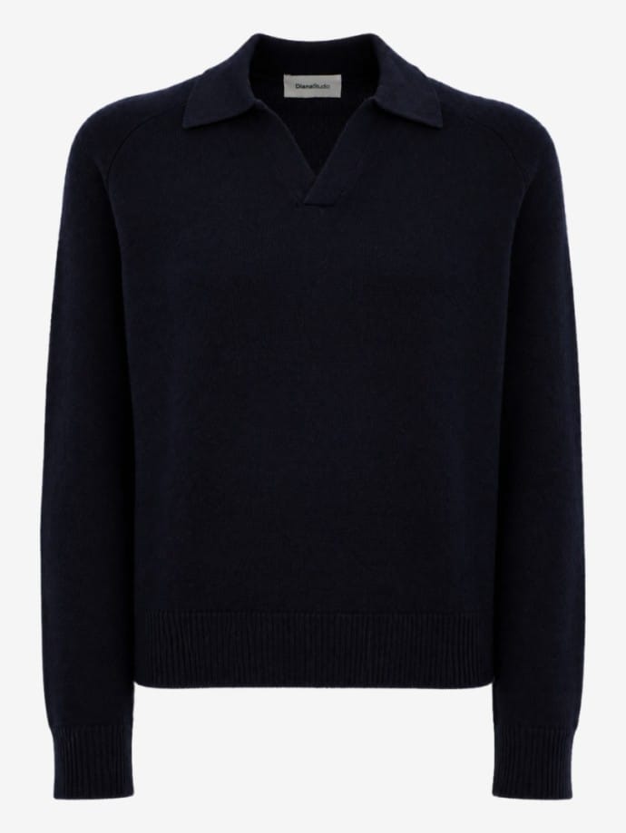 Crewneck cashmere knit sweater