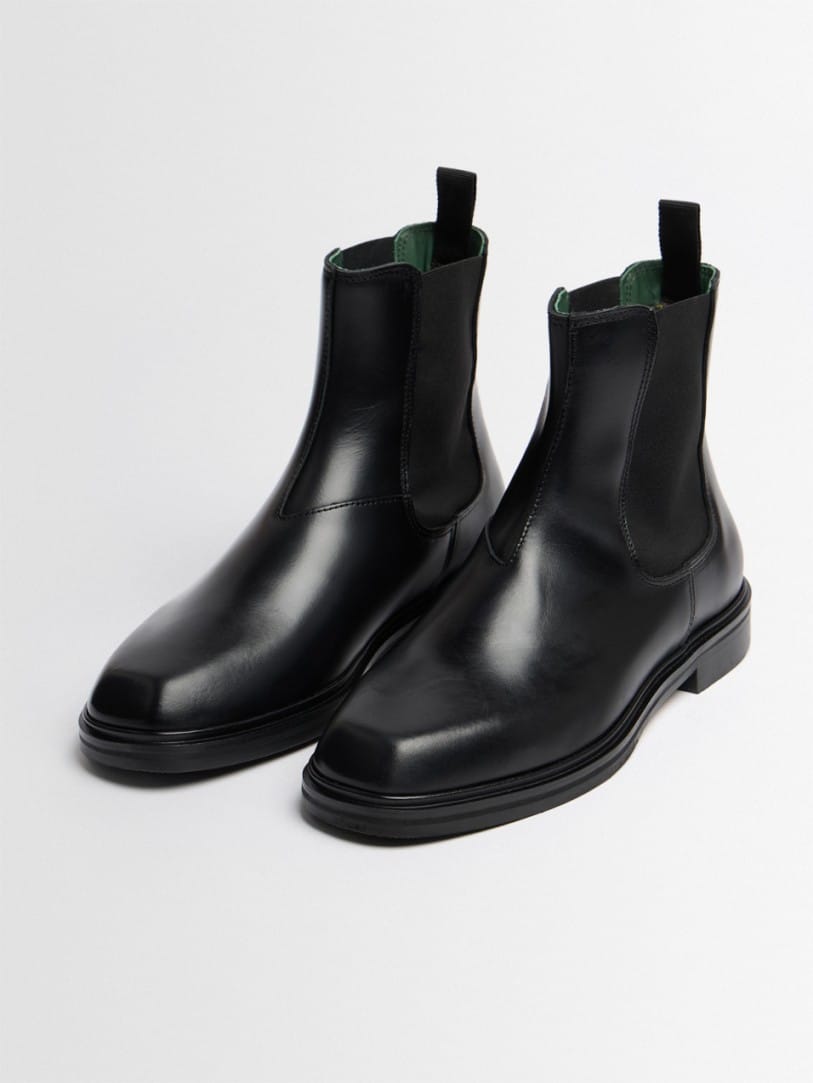 Sign Language For Return Square-toe Leather Chelsea Boots Black - Vinny's - Men | Luisaviaroma