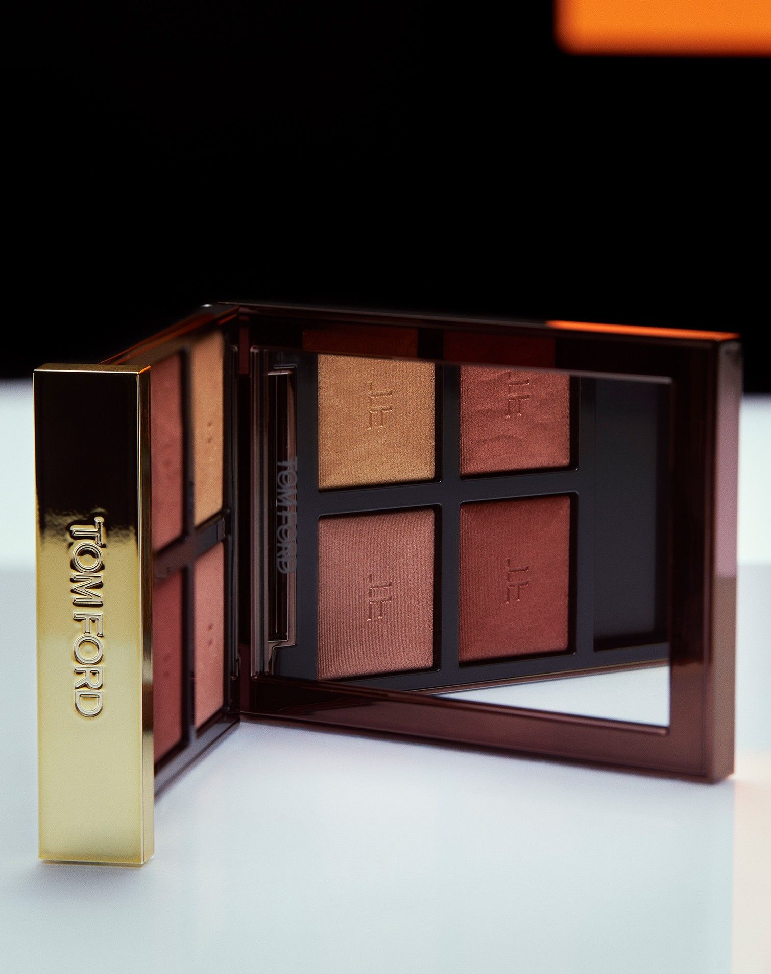 Tom Ford eyeshadow palette with mirror
