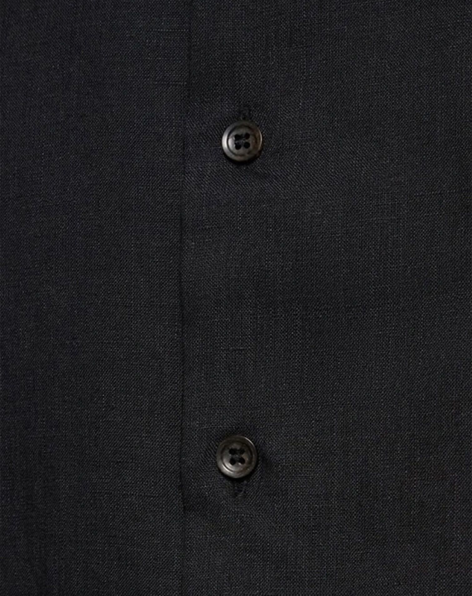 Black plastic-free material