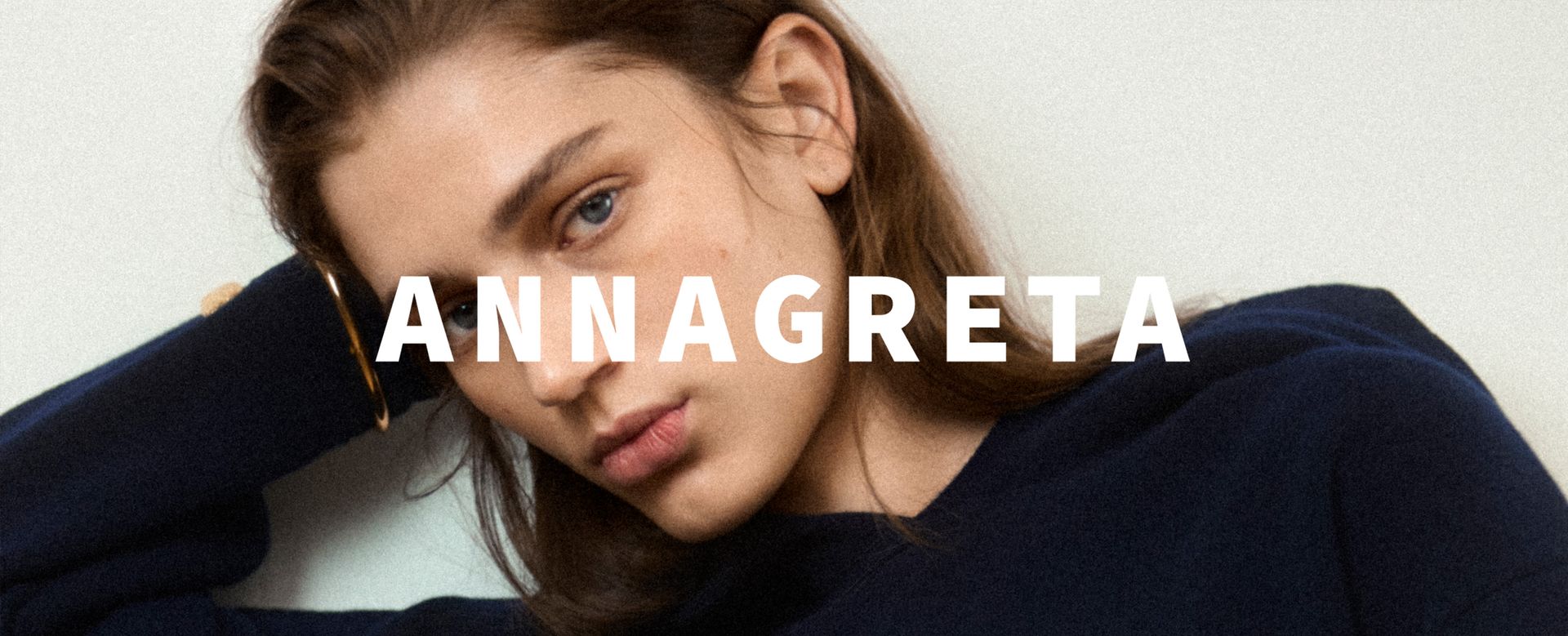 From Dawn to Dusk: Navigating the Essence of the Winter Style with Annagreta